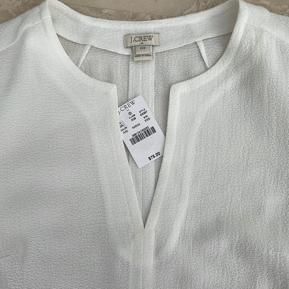 NWT J. Crew Textured Crepe Blouse Top - Picture 3 of 5